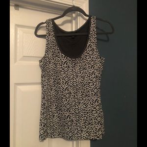 White/black sleeveless top